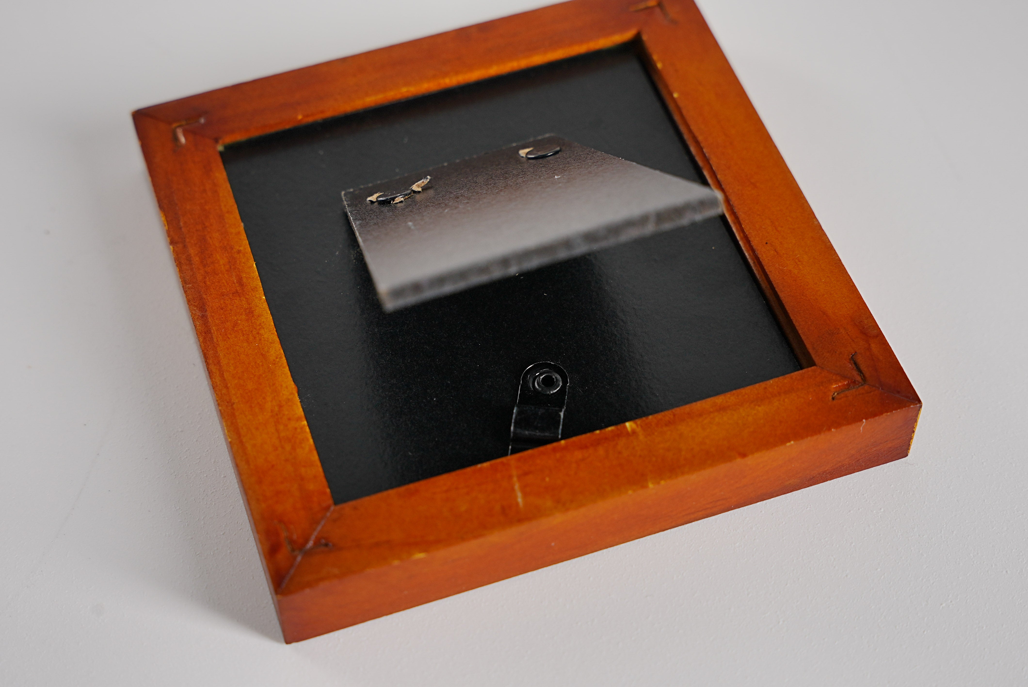 Rustic Burlap Wooden Frame